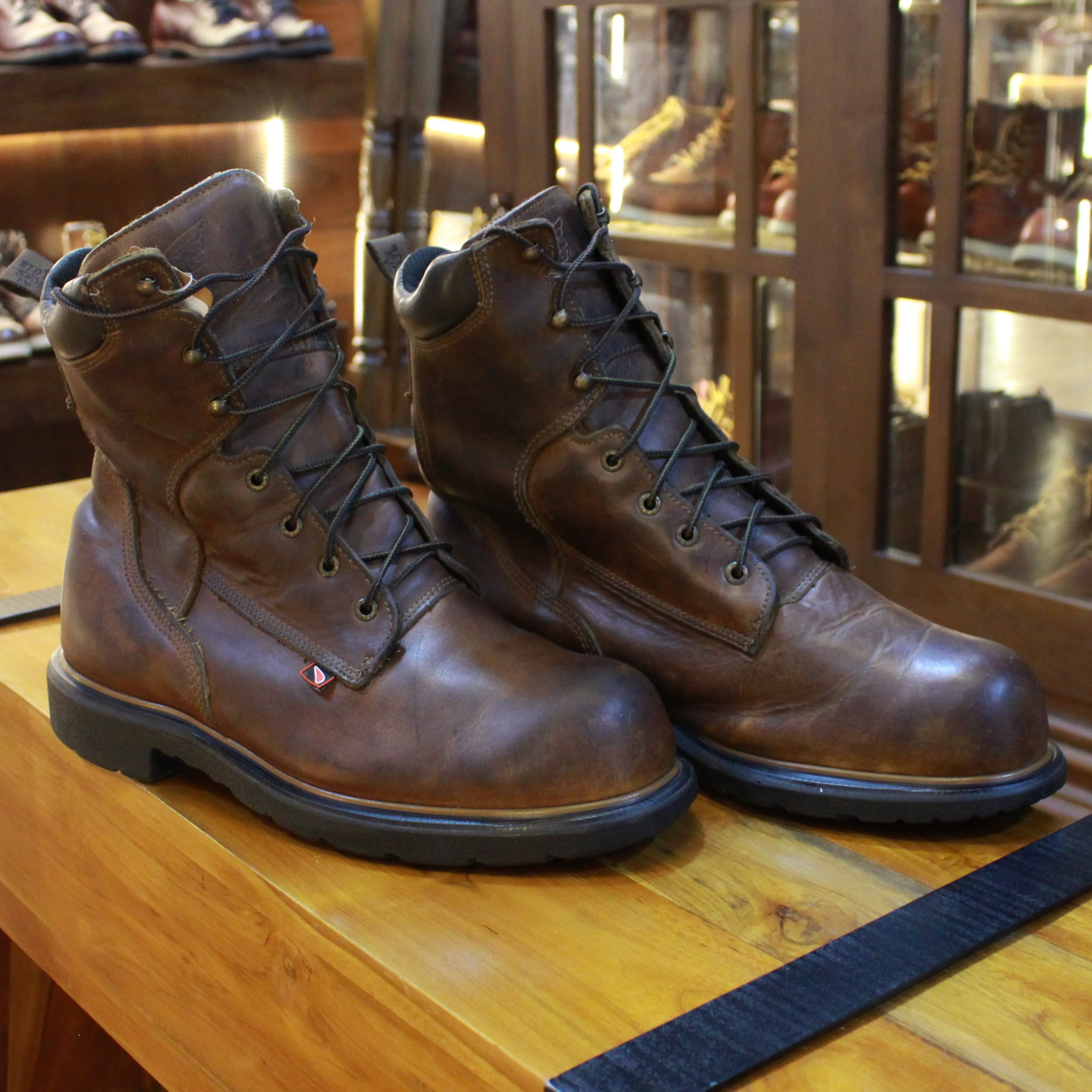 DYNA FORCE 903 SAFETY BOOTS (10 UK) - Image 2