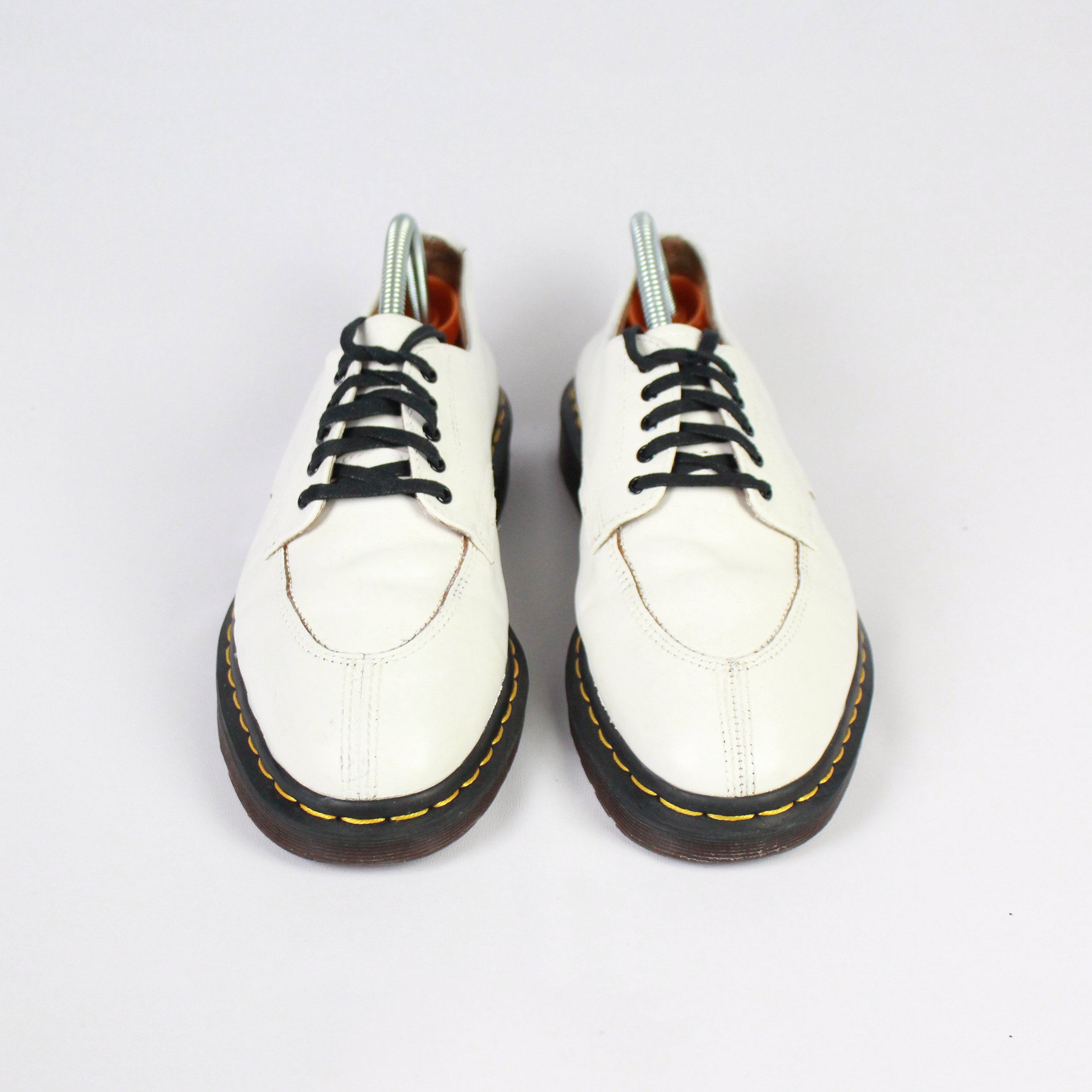 2048 (7 UK) - Image 4