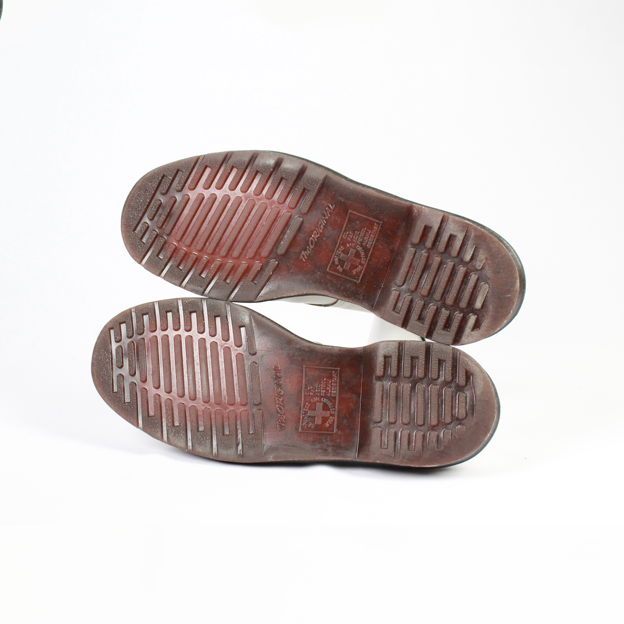 2048 (7 UK) - Image 6