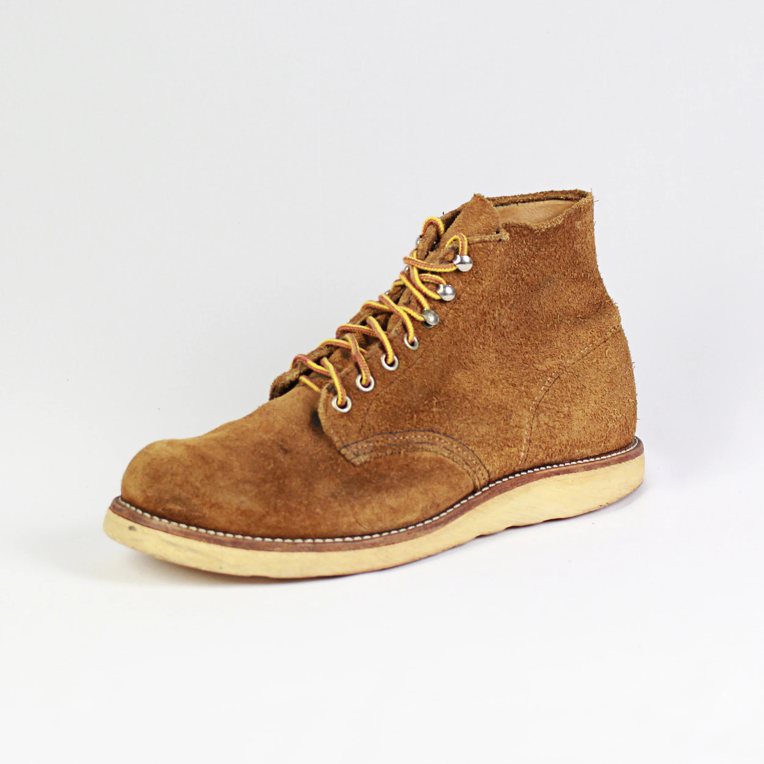 HERITAGE ROUND TOE SUEDE (8 UK)
