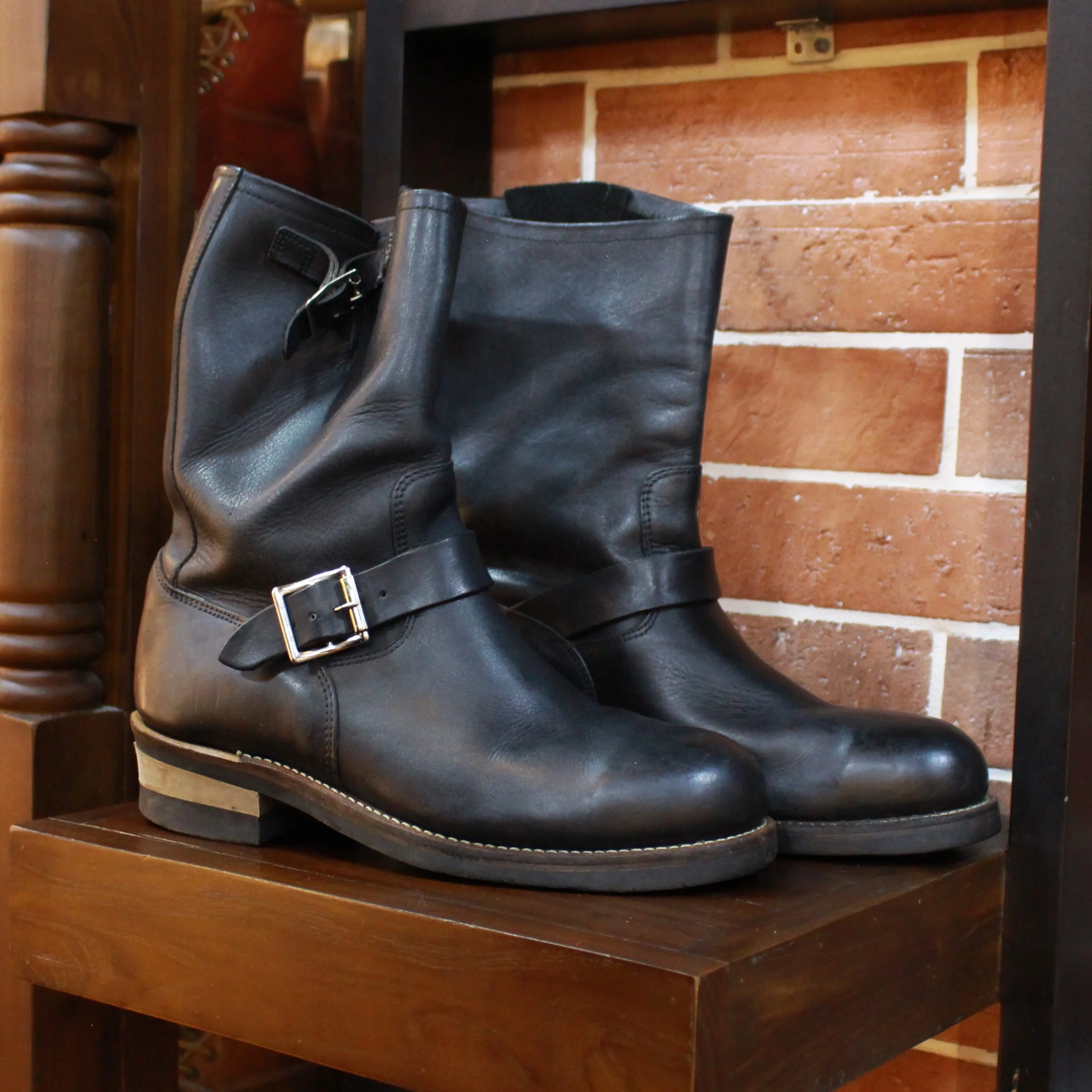 HAWKINS ENGINEER SAFETY BOOTS (8.5 UK E)